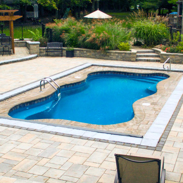 in-ground pool McMinnville Oregon Cape-Cod-Caribbean-Blue